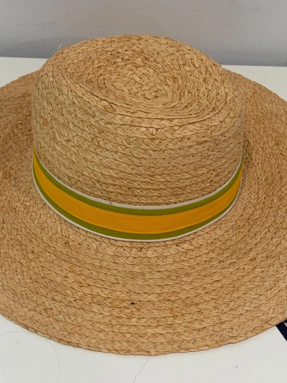 HatAttack Classic Travel Sun Hat Tightly Woven Straw Gold Ribbon Accent NWT T th